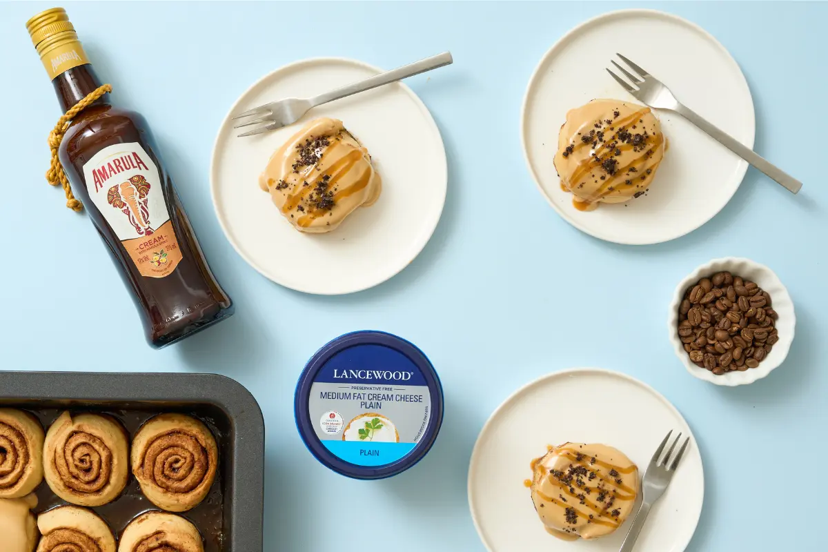 Coffee and Amarula Cinnamon Rolls with LANCEWOOD® Cream Cheese glaze